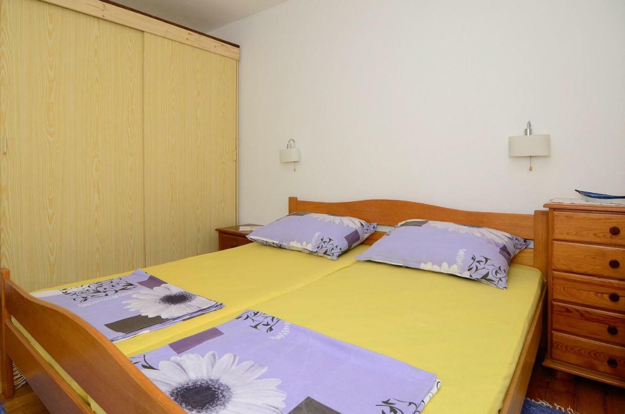 Holiday Home Lovište エクステリア 写真
