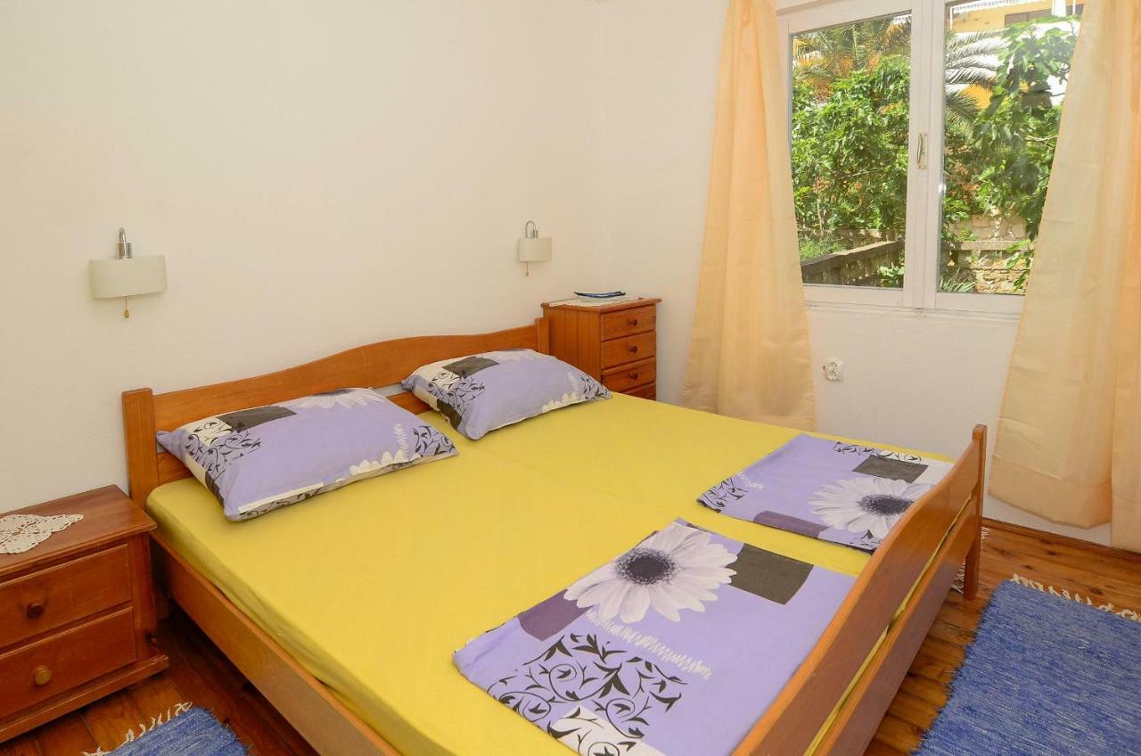 Holiday Home Lovište エクステリア 写真