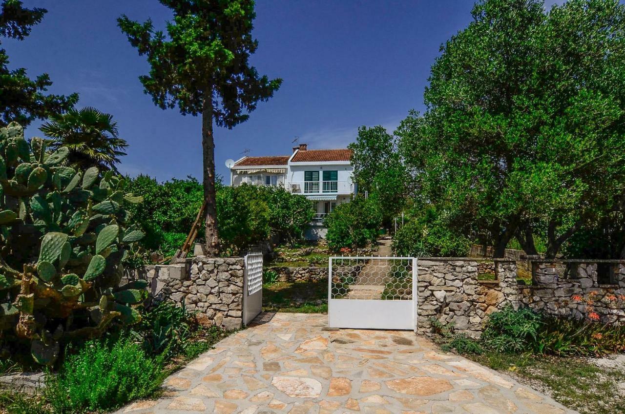 Holiday Home Lovište エクステリア 写真